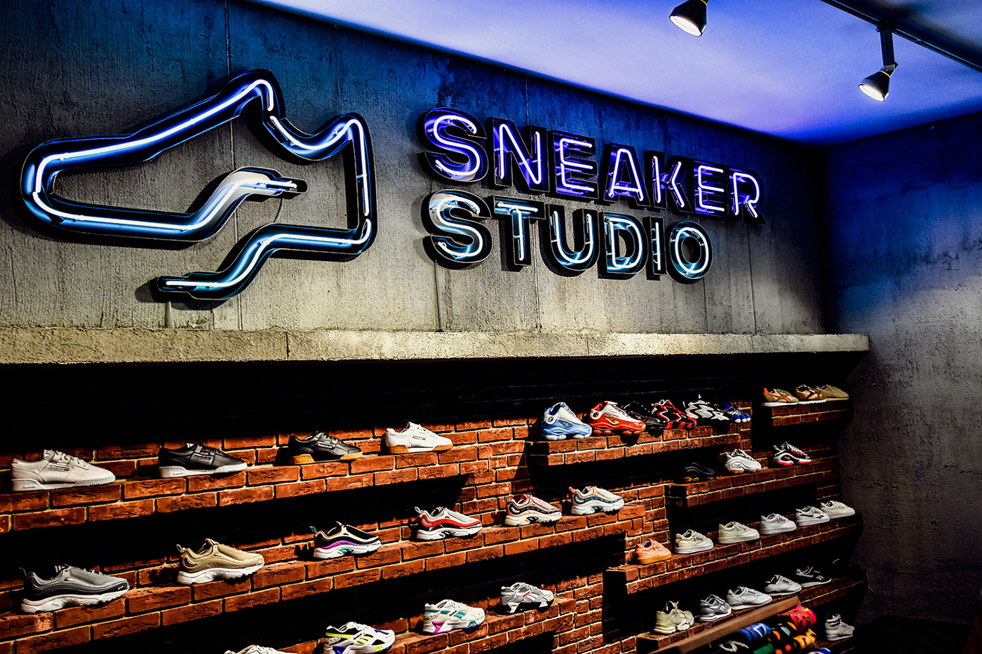 SneakerStudio品牌LOGO设计